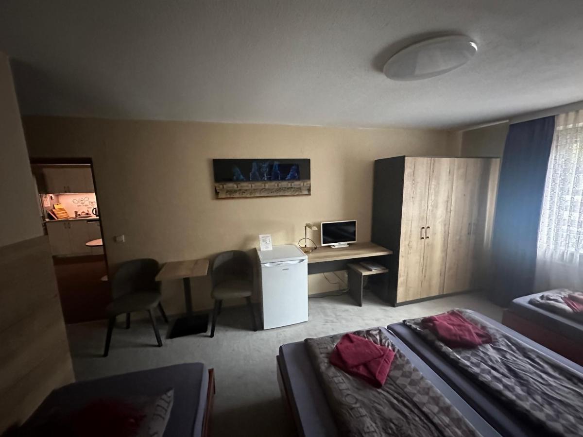 Hotel Pension Pamina Berlin Dış mekan fotoğraf